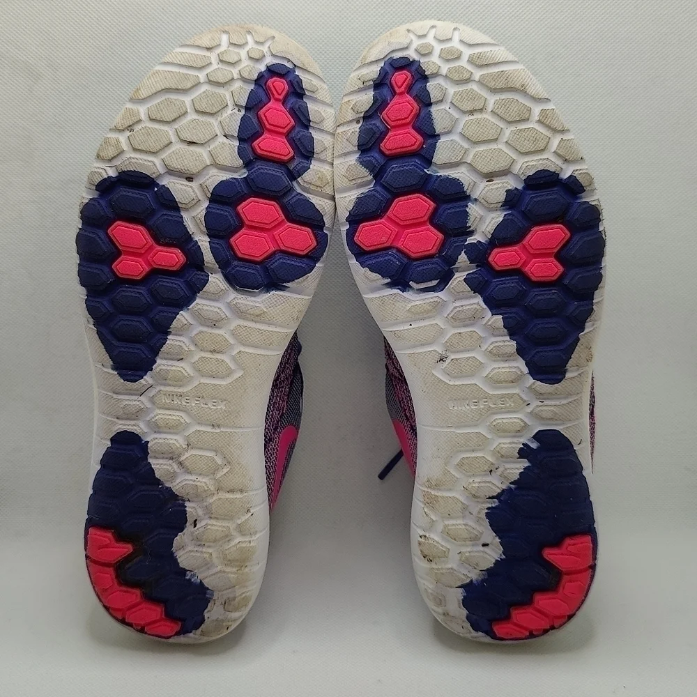Nike Women's Flex Fury 2 Running Shoe Pink and Purple Athletic Shoes Size 9.5